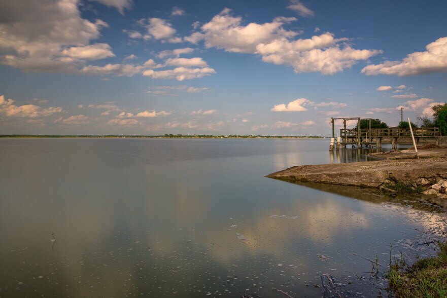 More Photos Of 101 Campbell Rd 3, Sandia Trailer Camper Park For Sale