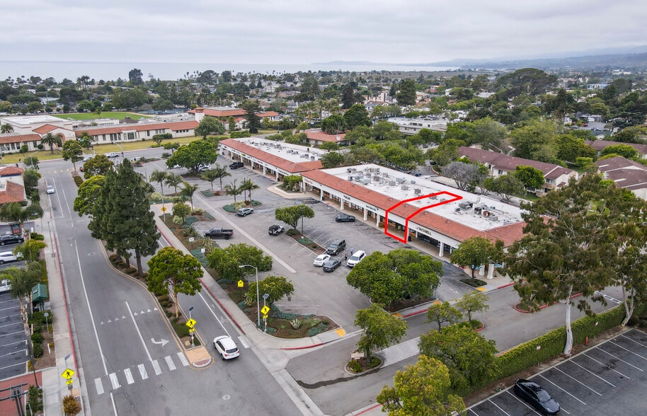 Primary Photo Of 1001-1049 Casitas Pass Rd, Carpinteria Storefront For Lease