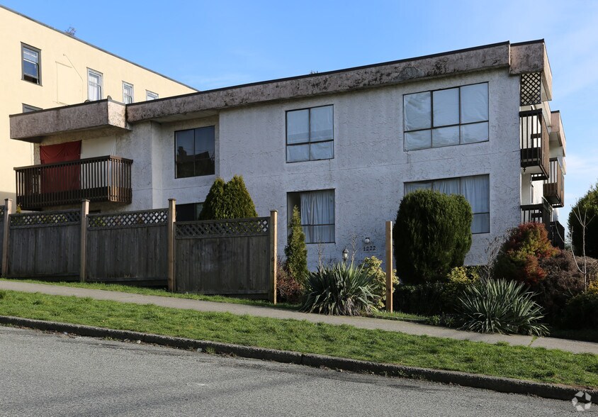 More Photos Of 1222 5th Ave, New Westminster Apartments For Sale