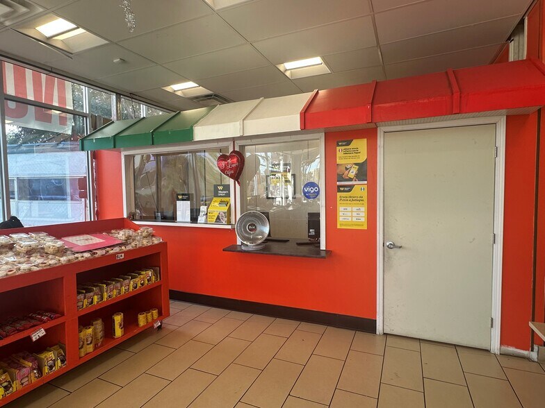 More Photos Of 601 Bird Ave, San Jose General Retail For Sale