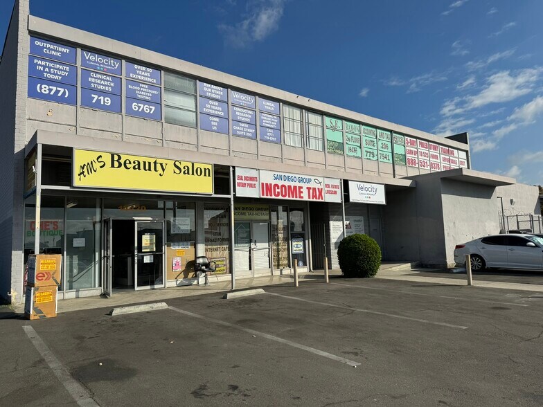 More Photos Of 14416-14420 Chase St, Panorama City Storefront Retail Office For Lease