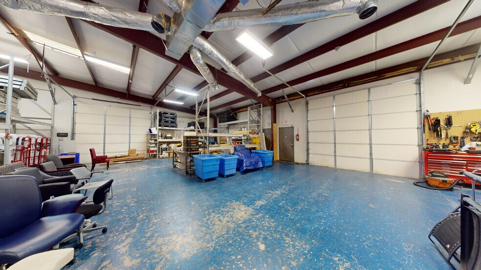 More Photos Of 2001 Windy Ter, Cedar Park Light Distribution For Sale