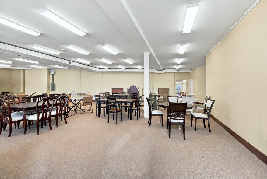 More Photos Of 3506 Memorial Ave, Lynchburg Office For Sale