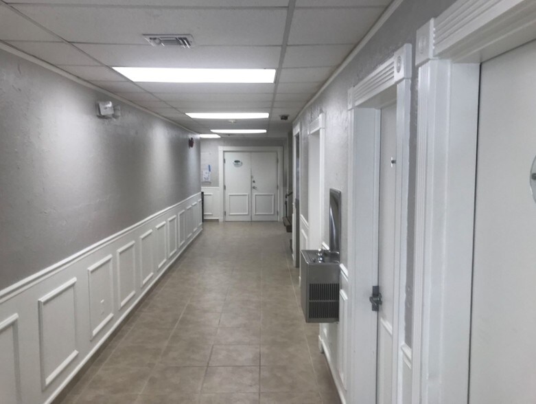 More Photos Of 1500 E Hillsboro Blvd, Deerfield Beach Medical For Sale