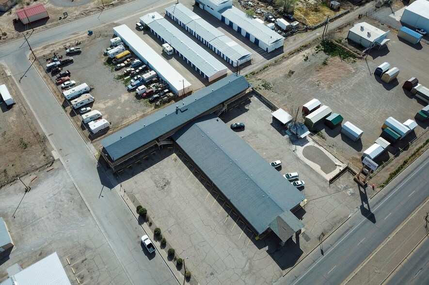 More Photos Of 2224 N White Sands Blvd, Alamogordo Hotel For Sale