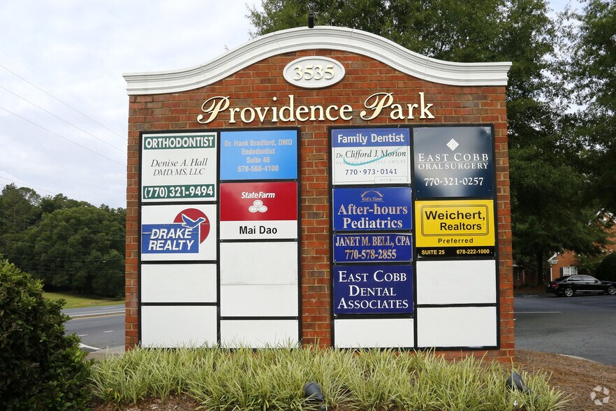 More Photos Of 3535 Roswell Rd, Marietta Office Residential For Lease