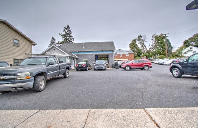 More Photos Of 1217 Stefko Blvd, Bethlehem Office For Sale