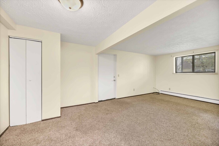 More Photos Of 2612 Pioneer Trl, Sandusky Apartments For Sale