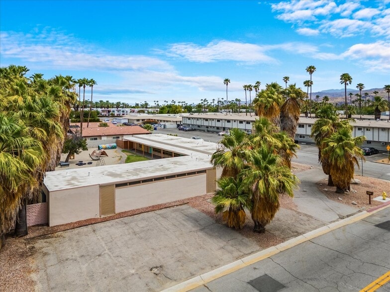 More Photos Of 490 S Compadre Rd, Palm Springs Daycare Center For Sale