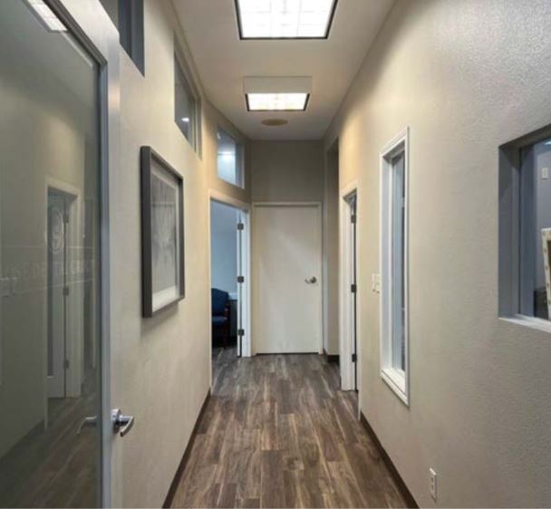 More Photos Of 6211 William Cannon Dr W, Austin Medical For Lease