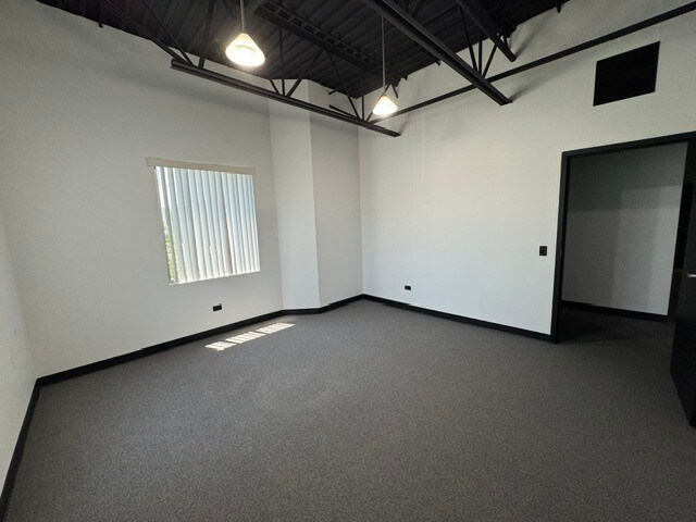 More Photos Of 2600 Beverly Court, Suite 107,, Aurora Light Distribution For Lease