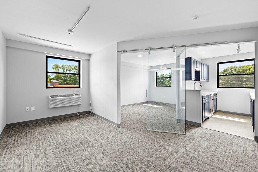 More Photos Of 950 Boylston St, Newton Office For Lease