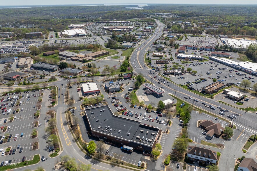 More Photos Of 308 Worth Ave, Stafford General Retail For Sale