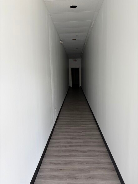 More Photos Of 7380 Spout Springs Rd, Flowery Branch Unknown For Lease