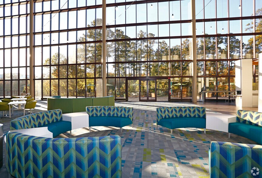 Photo of 2nd Floor Ste Main Lobby Level