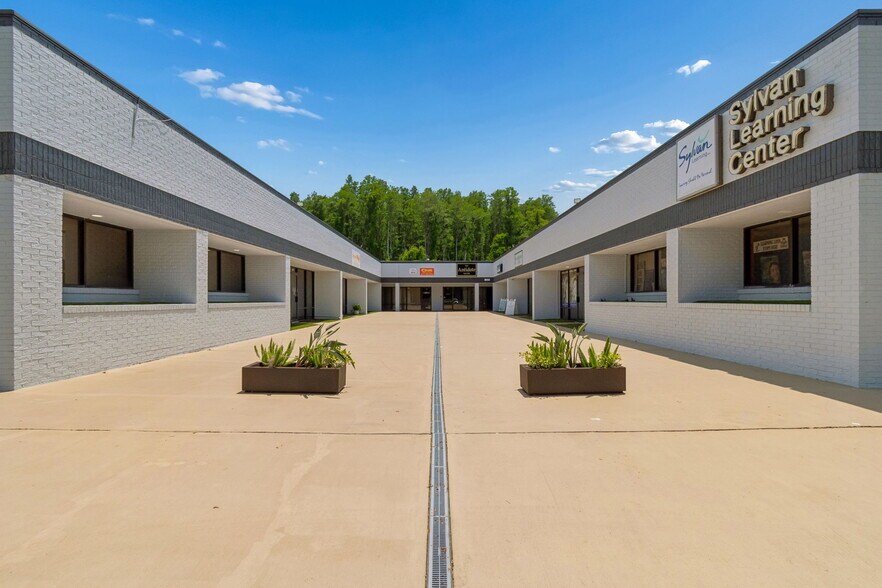 More Photos Of 3802 Ehrlich Rd, Tampa Medical For Lease