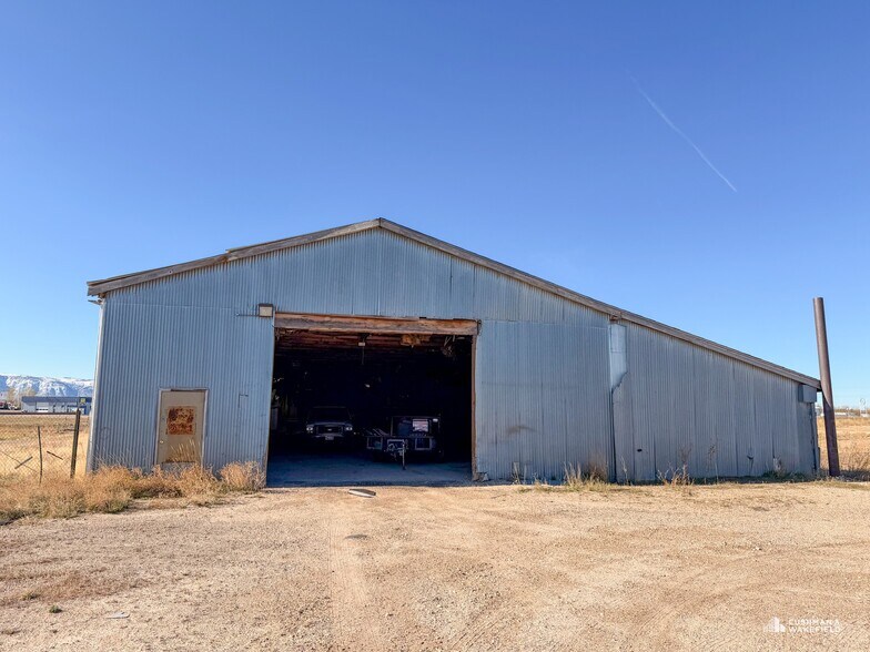 More Photos Of 7242 W Yellowstone Hwy, Casper Industrial For Sale