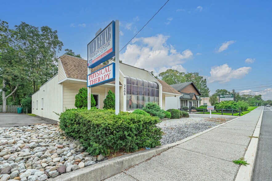 More Photos Of 2406 New Rd, Northfield Office For Sale