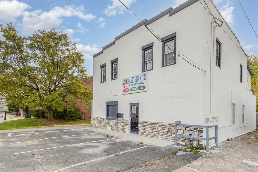 More Photos Of 6603 Dixie Hwy, Florence Freestanding For Sale