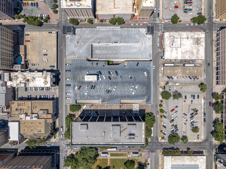 More Photos Of 711 Navarro St, San Antonio Office For Lease