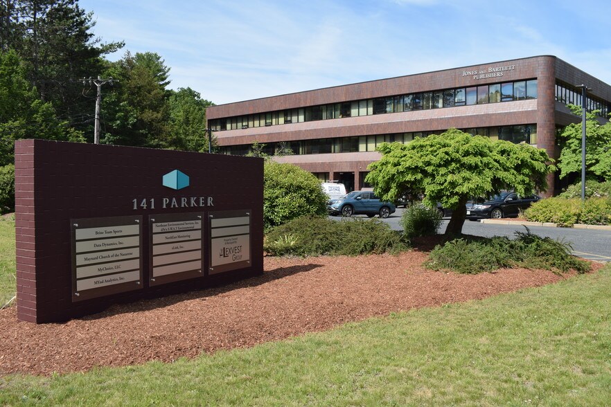 More Photos Of 141 Parker St, Maynard Office For Lease