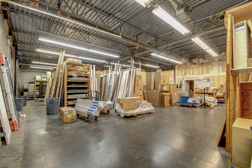 More Photos Of 8101 E McDowell Rd, Scottsdale Light Distribution For Lease