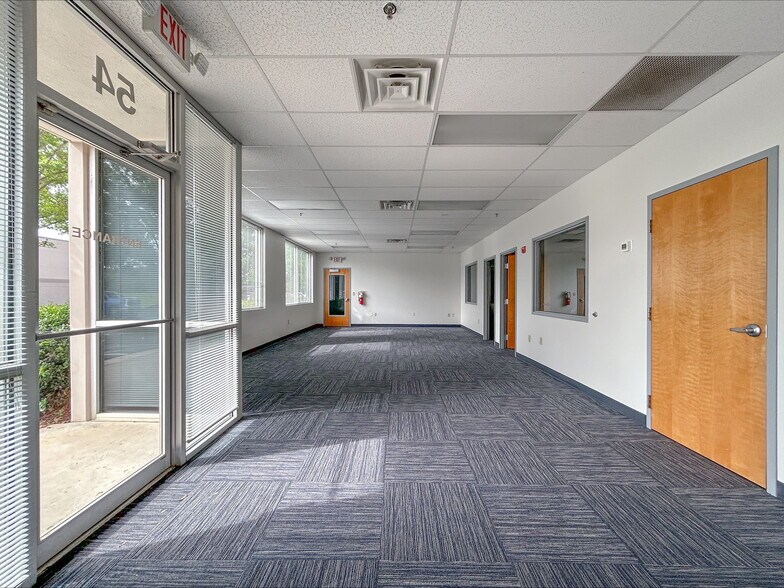 More Photos Of 40-68 Liberty Industrial Pky, McDonough Warehouse For Lease