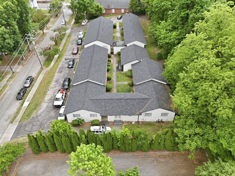 More Photos Of 306 N Jackson St, Salisbury Apartments For Sale