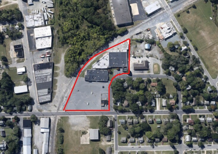 More Photos Of 408 Coles Cir, Salisbury Warehouse For Lease