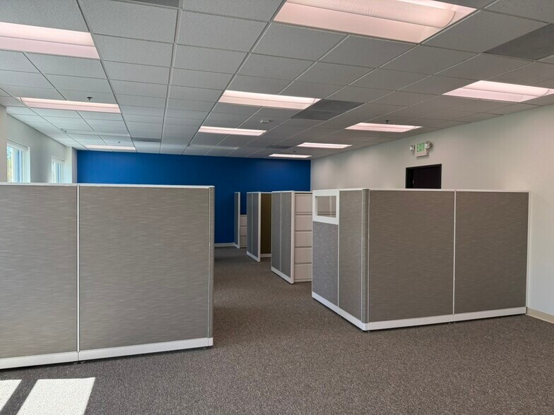 More Photos Of 15823 W Monte St, Sylmar Warehouse For Sale