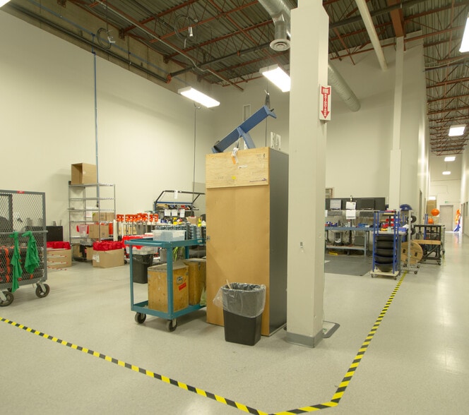 More Photos Of 21 Thornhill Dr, Dartmouth Manufacturing For Sale