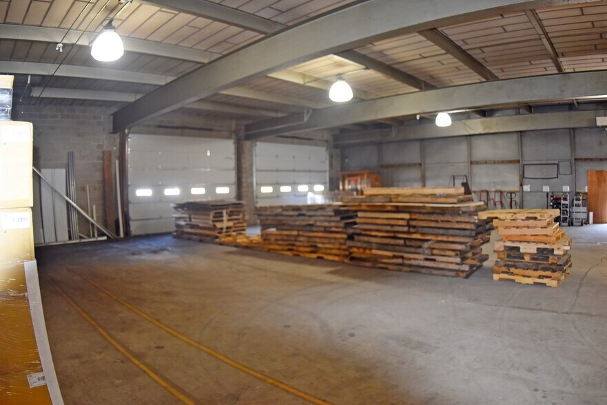 More Photos Of 176 New Jersey 50 Landing, Corbin City Warehouse For Sale