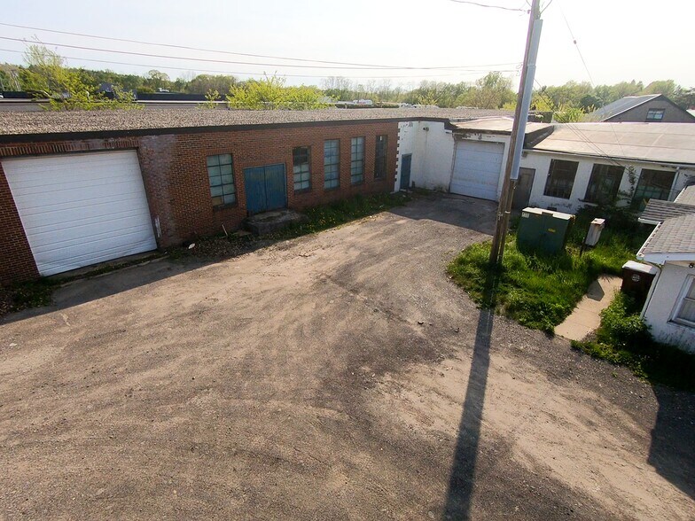 More Photos Of 8698 S Main St, Eden Manufacturing For Sale
