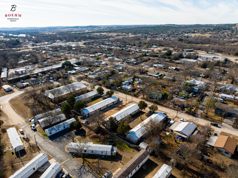 More Photos Of 2906-2908 Hunt St, Kerrville Apartments For Sale