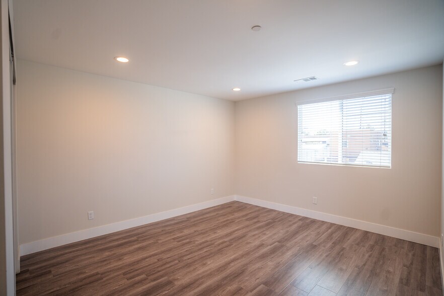 More Photos Of 3672 Percy St, Los Angeles Apartments For Sale