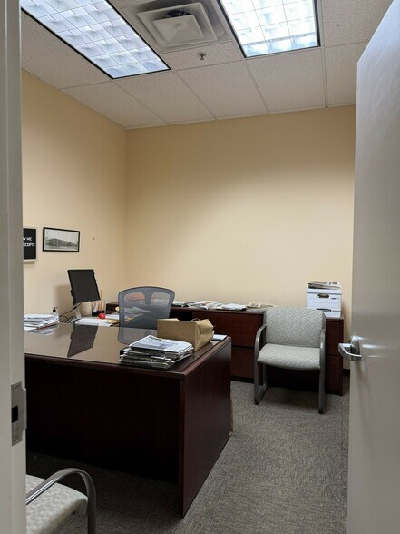 More Photos Of 511 Lenox St, Stroudsburg Office For Lease