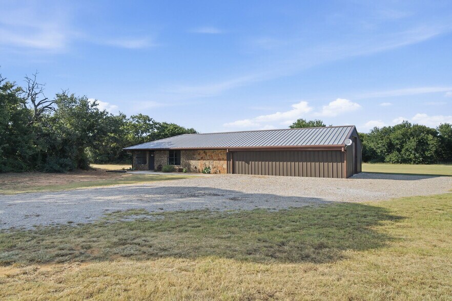 More Photos Of , Mineral Wells Unknown For Sale