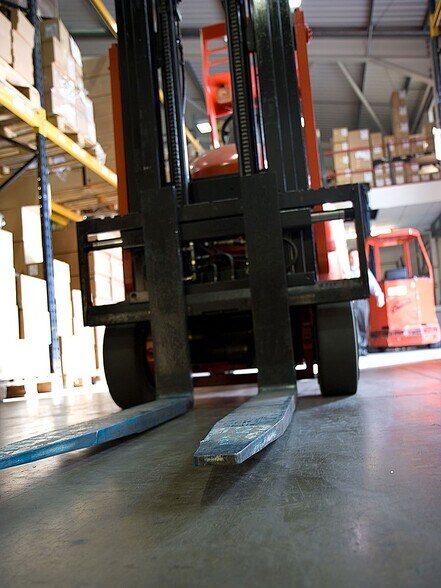 More Photos Of 1210 Virginia Dr, Meridian Warehouse For Lease