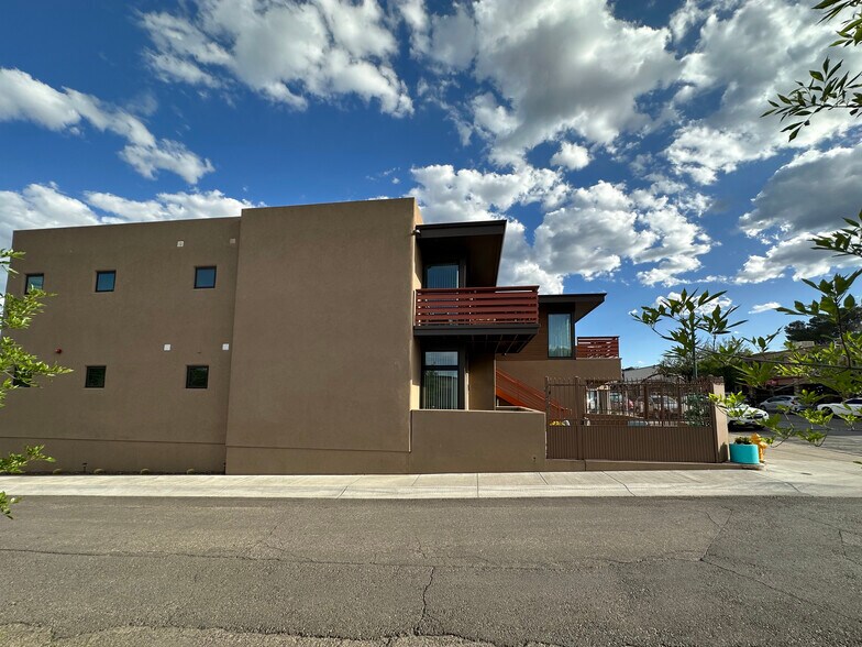 More Photos Of 1039 N Main St, Cottonwood Storefront Retail Residential For Sale