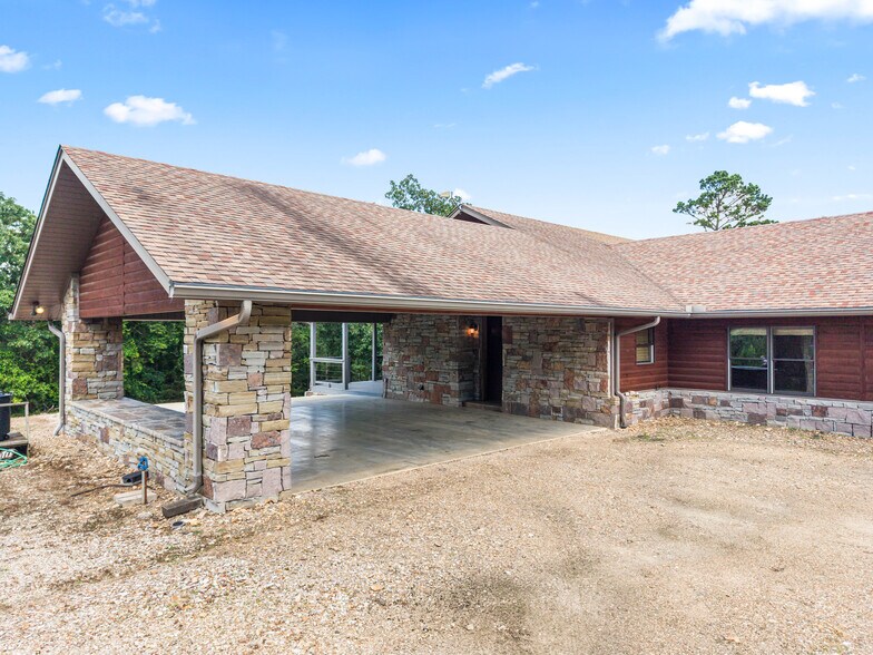 More Photos Of 110 Lizard ln, Story Specialty For Sale