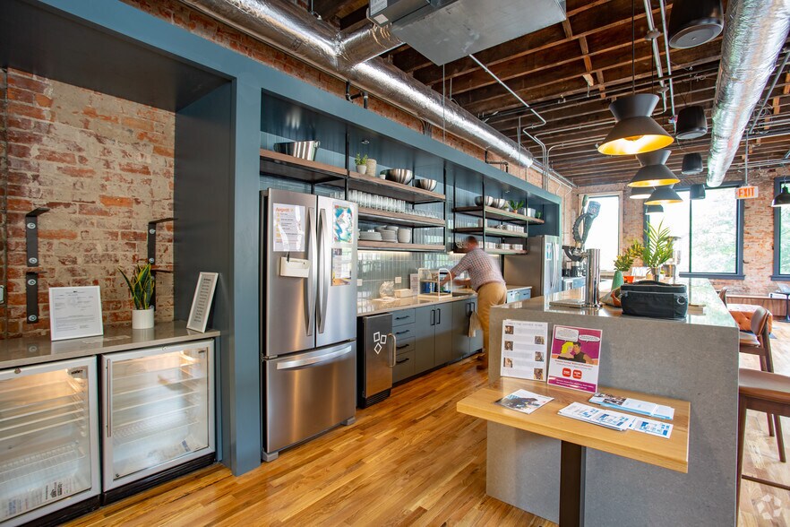 More Photos Of 313 E Broad St, Richmond Coworking Space