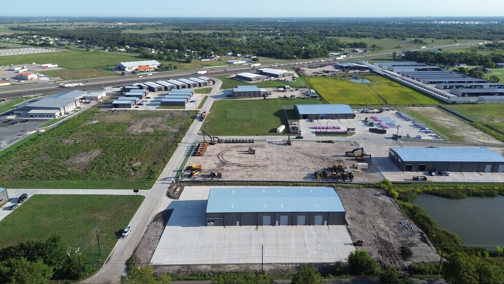 More Photos Of 5329 Novak St, Caddo Mills Warehouse For Sale