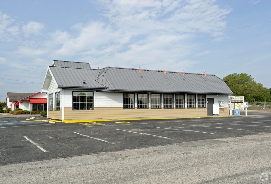 More Photos Of 1204 S Kings Hwy, Myrtle Beach Fast Food For Sale