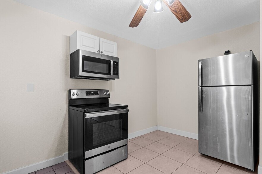 More Photos Of 5313 Colbright Rd, Greenacres Land For Sale