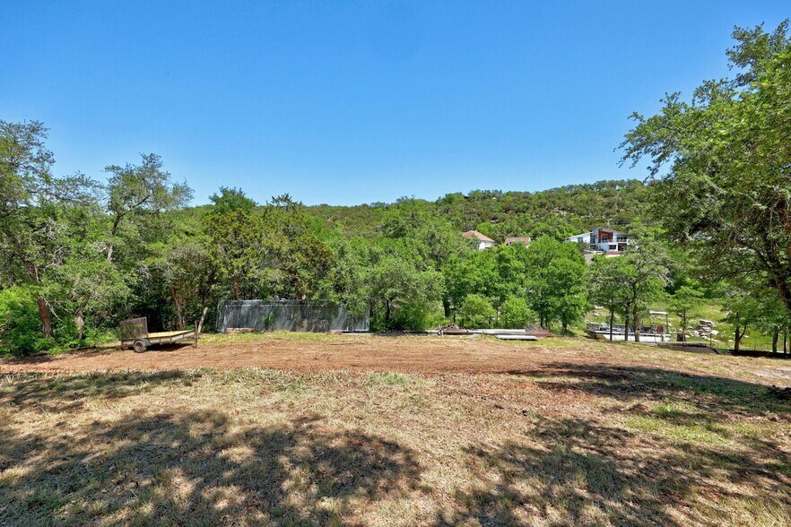 More Photos Of 14221 FM 2769, Leander Light Manufacturing For Sale