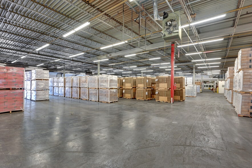 More Photos Of 315 Cassell St, Winston-Salem Distribution For Lease