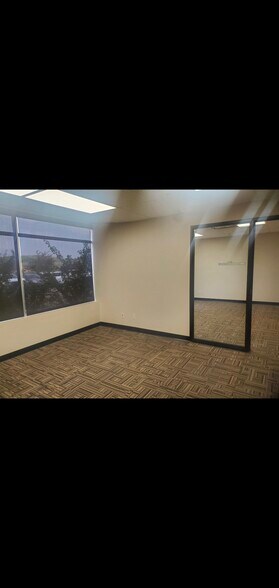More Photos Of 3601 82nd Ave, Leduc Flex For Lease