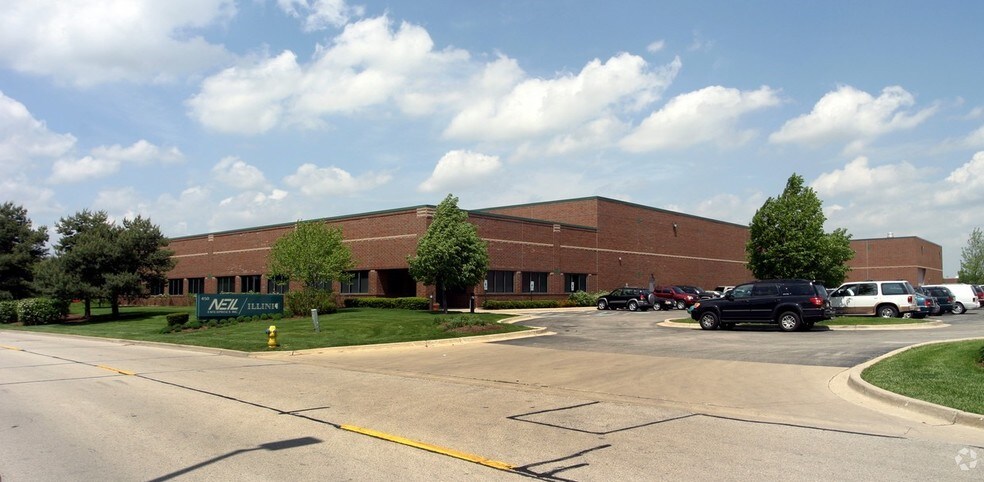 More Photos Of 950-990 Corporate Woods Pky, Vernon Hills Unknown For Lease