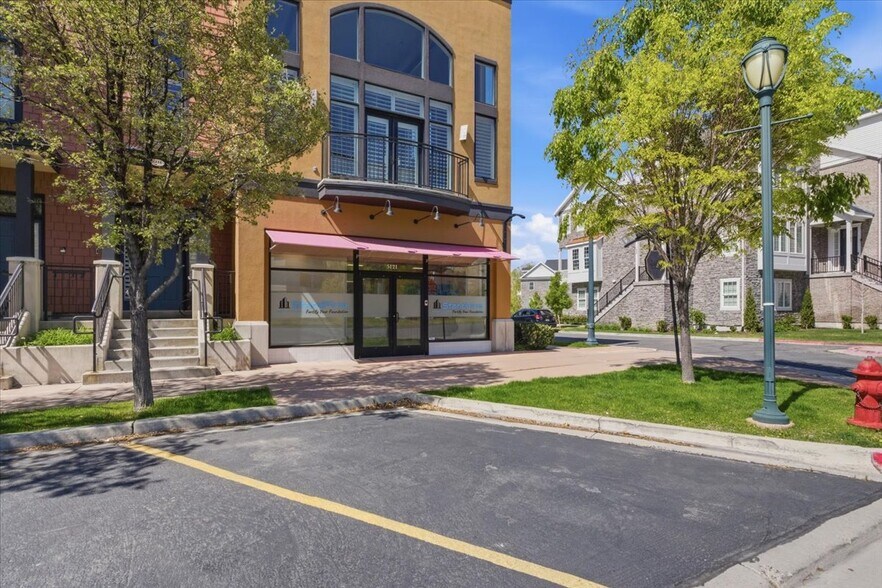 More Photos Of 5013-5121 N Edgewood Dr, Provo Apartments For Sale