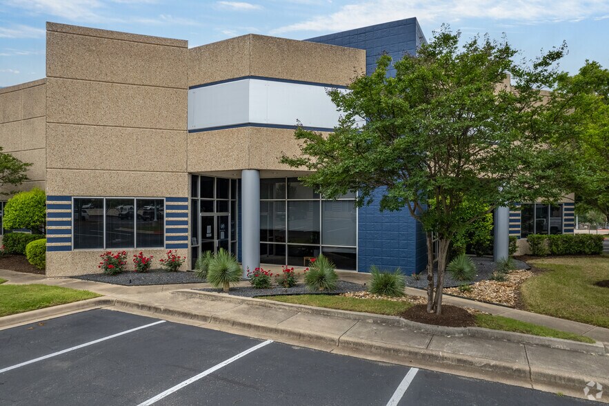 More Photos Of 1835 Kramer Ln, Austin Unknown For Lease